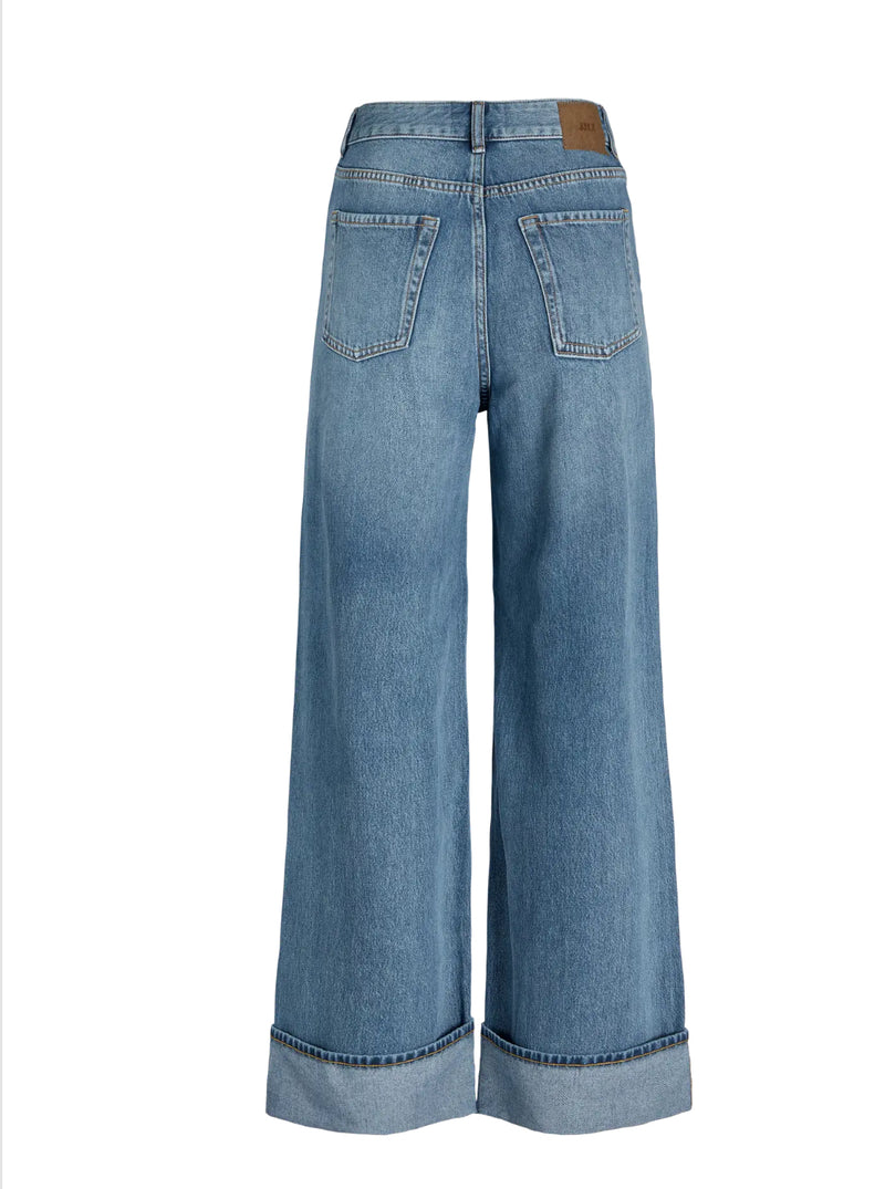 JEANS TOKYO LIGHT