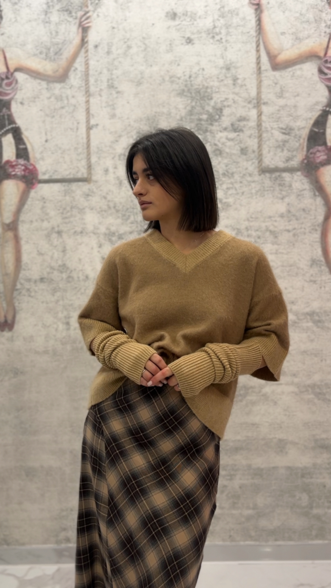 MAGLIONE CON MANICHE RIMOVIBILI